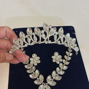 3pcs Luxury Silvery Crystal  Bridal Jewelry Set 。